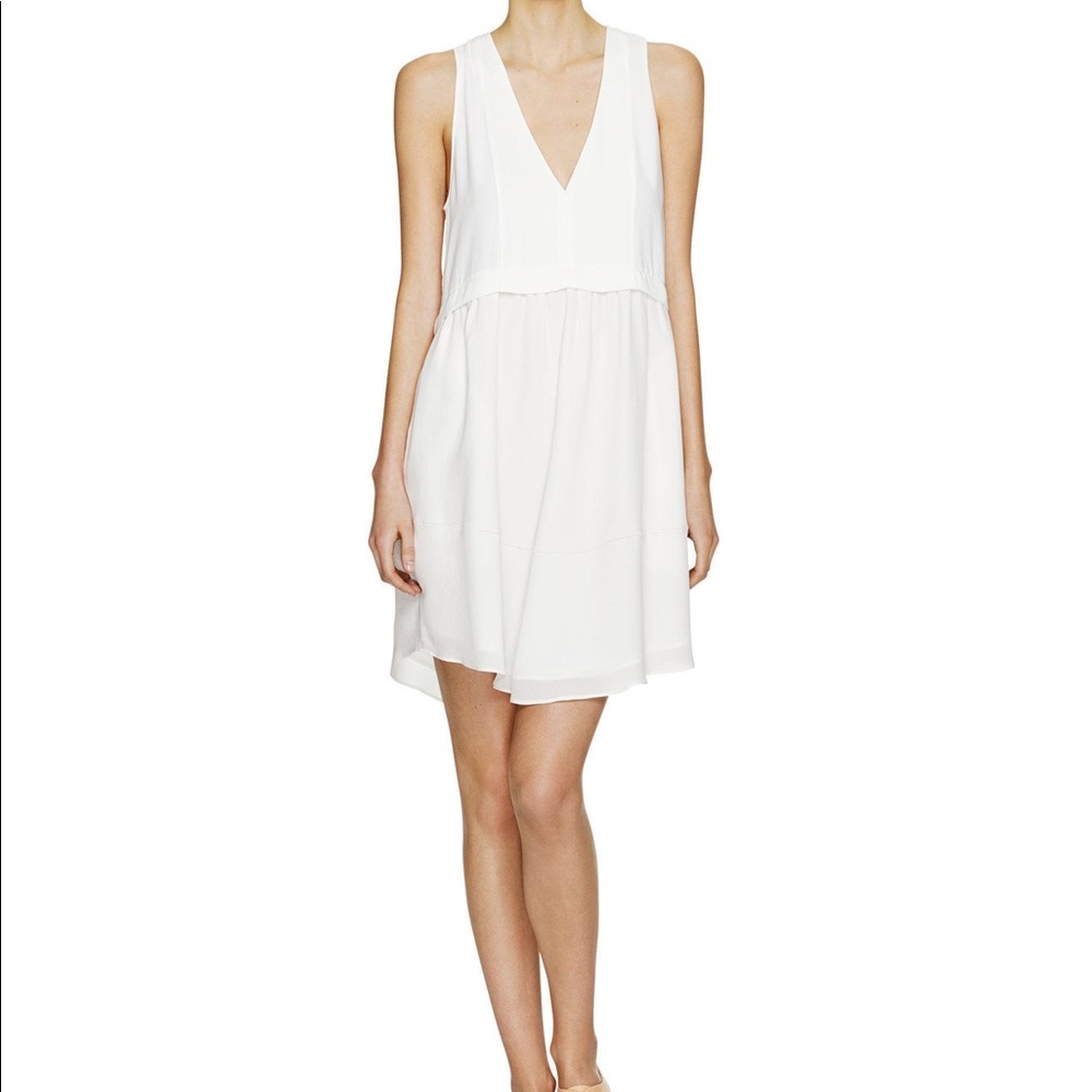 (BLACK) Wilfred Vignette Silk Sleeveless Curved Hem Shift Dress in Black